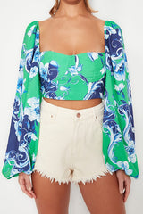Floral Patterned Crop Woven Balloon Sleeve Beach