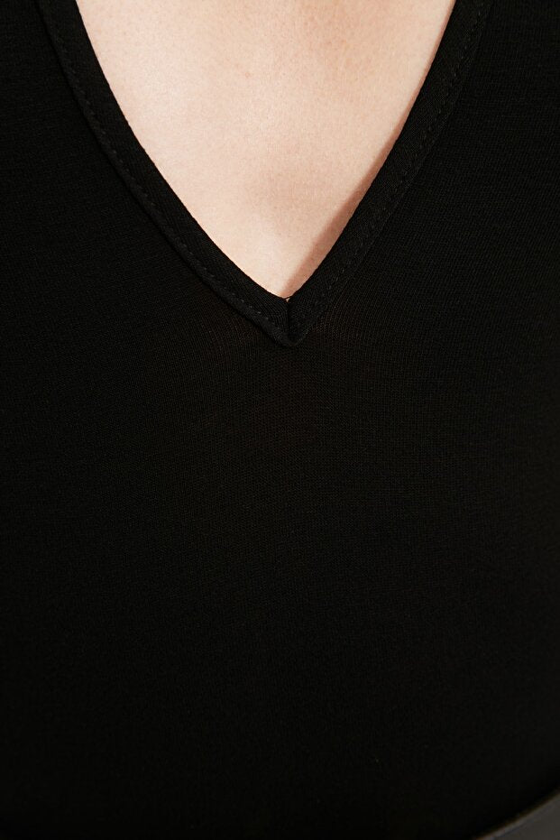 Black Deep V-Neck Knitted Bodysuit with Snaps